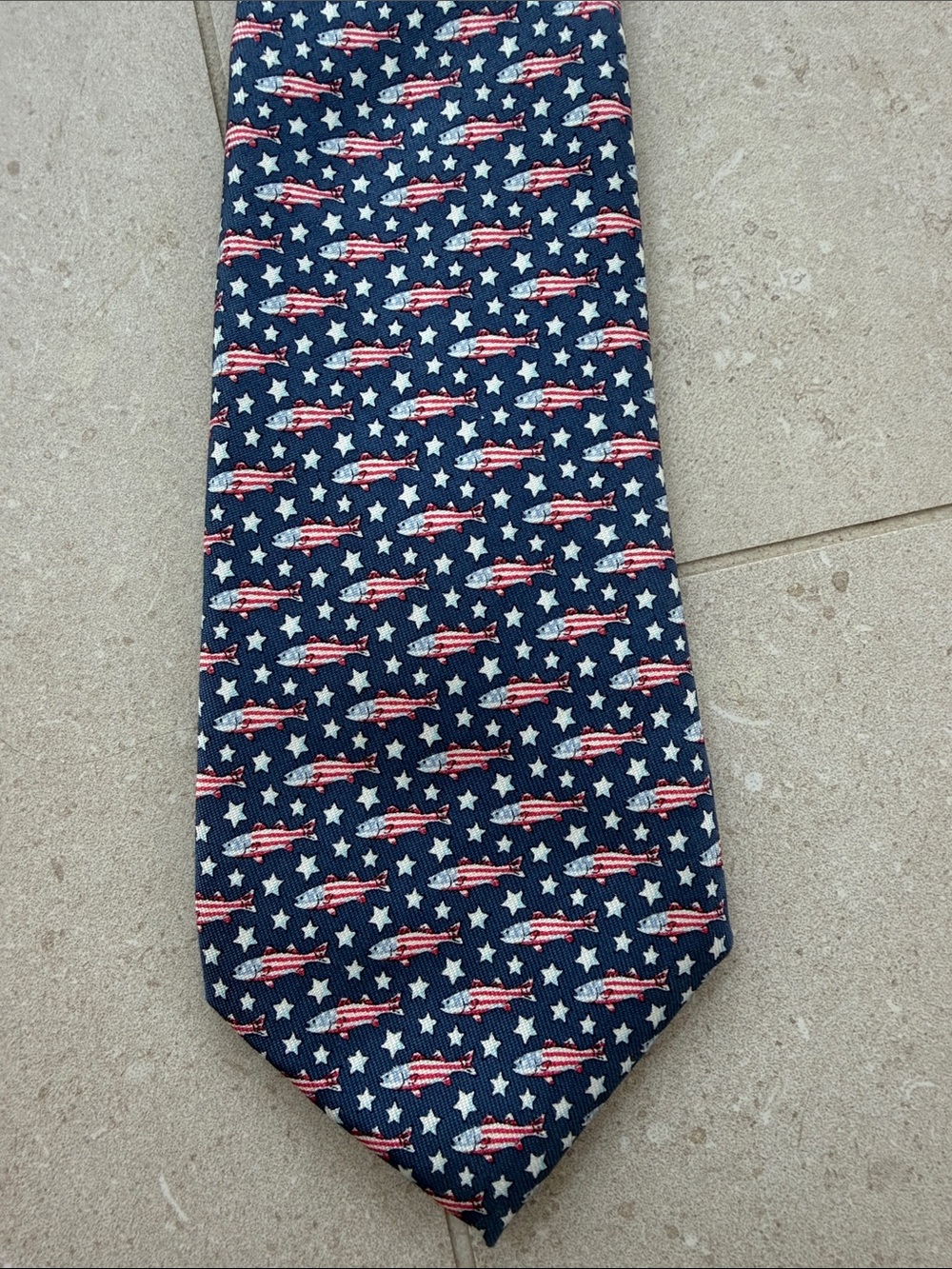 Vineyard Vines Boys USA Fish Tie